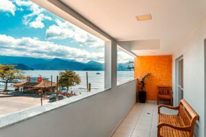 Ubatuba Praia Hotel - varanda