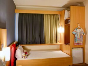 11. Ibis Santos Dumont - quarto kids