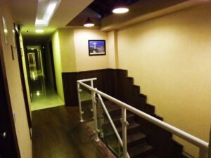 12. Downtown Santana Hotel - escadas