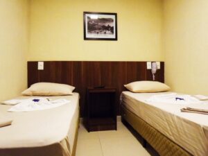 12. Downtown Santana Hotel - quarto 2
