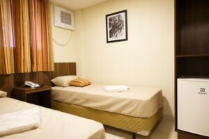 12. Downtown Santana Hotel - quarto