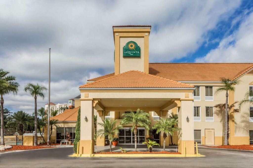 11. La Quinta by Wyndham Orlando Universal area